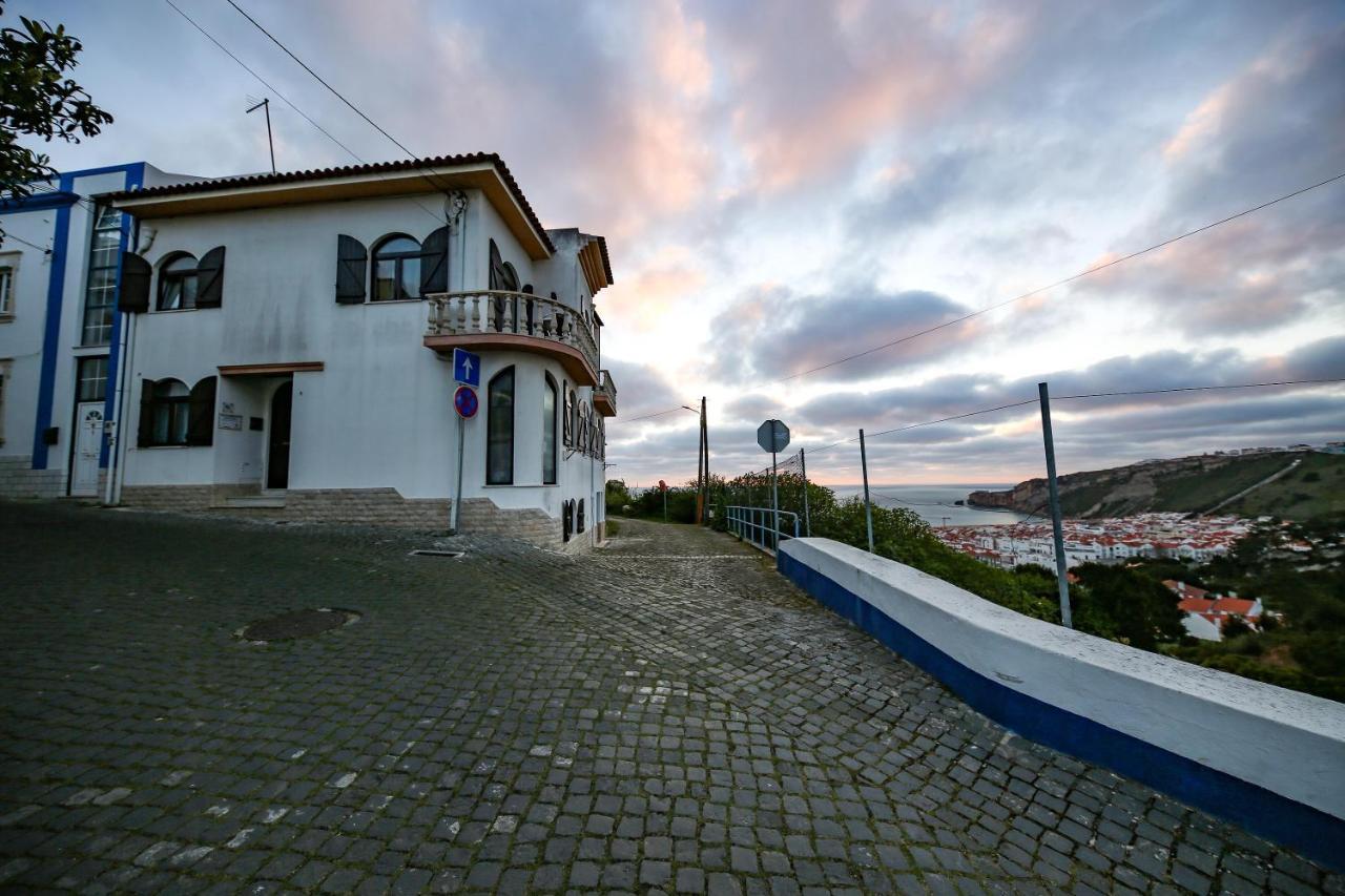 Casa Da Tia Laura Apartment Nazare Exterior photo